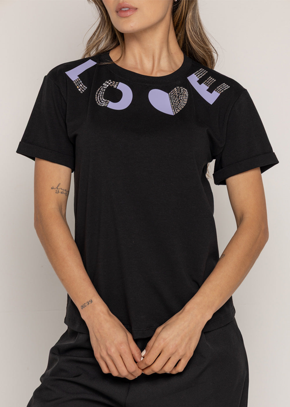 T-SHIRT LOVE MORADA DMC NEGRO ORC-001