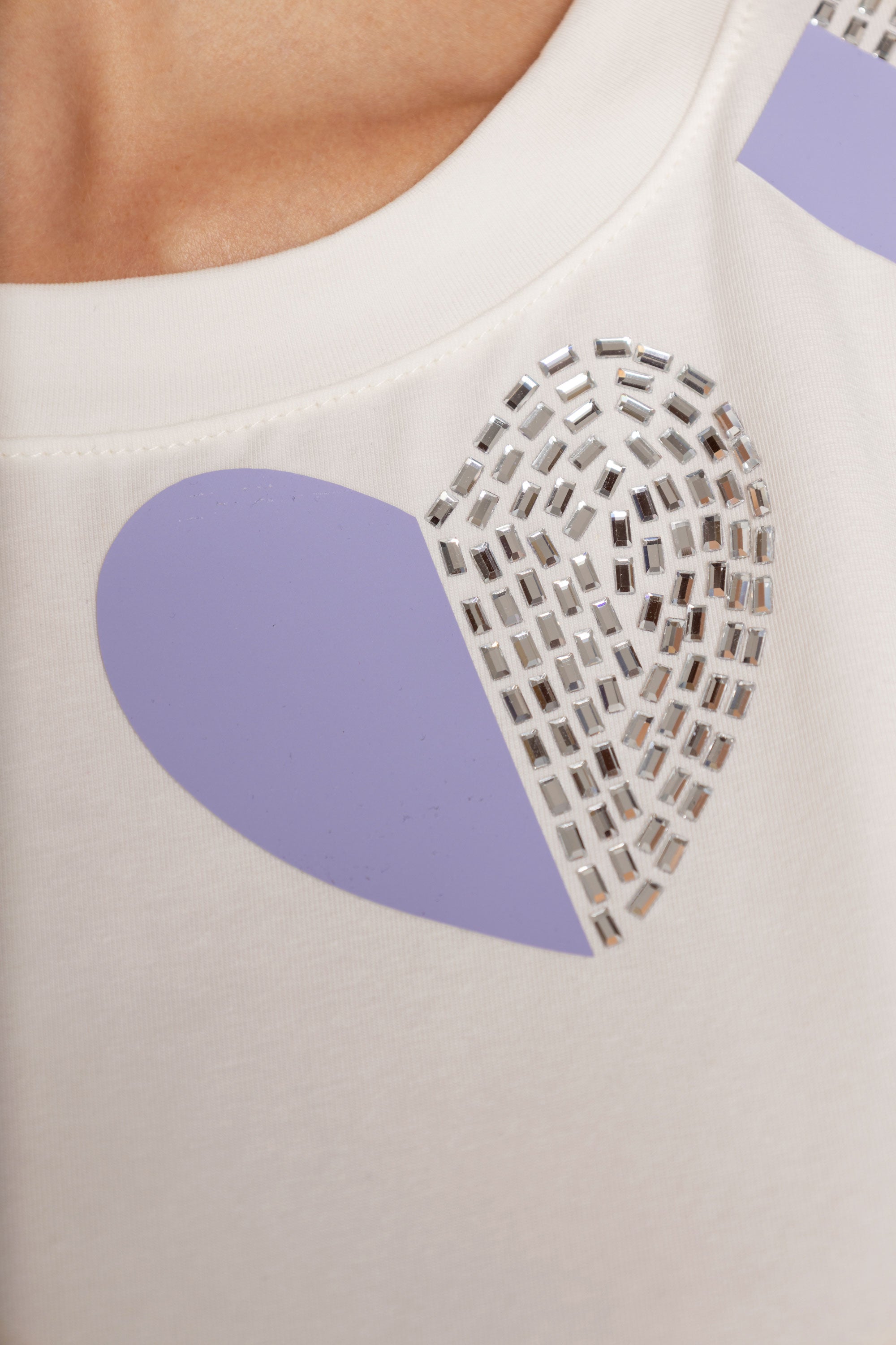 T-SHIRT LOVE MORADA DMC MARFIL ORC-001