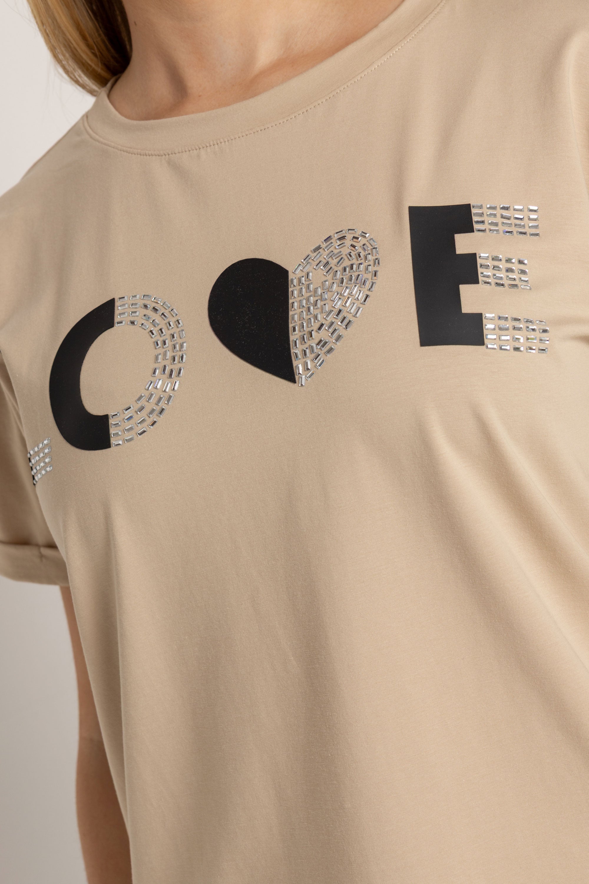 T-SHIRT LOVE NEGRO DMC ARENA ORC-001