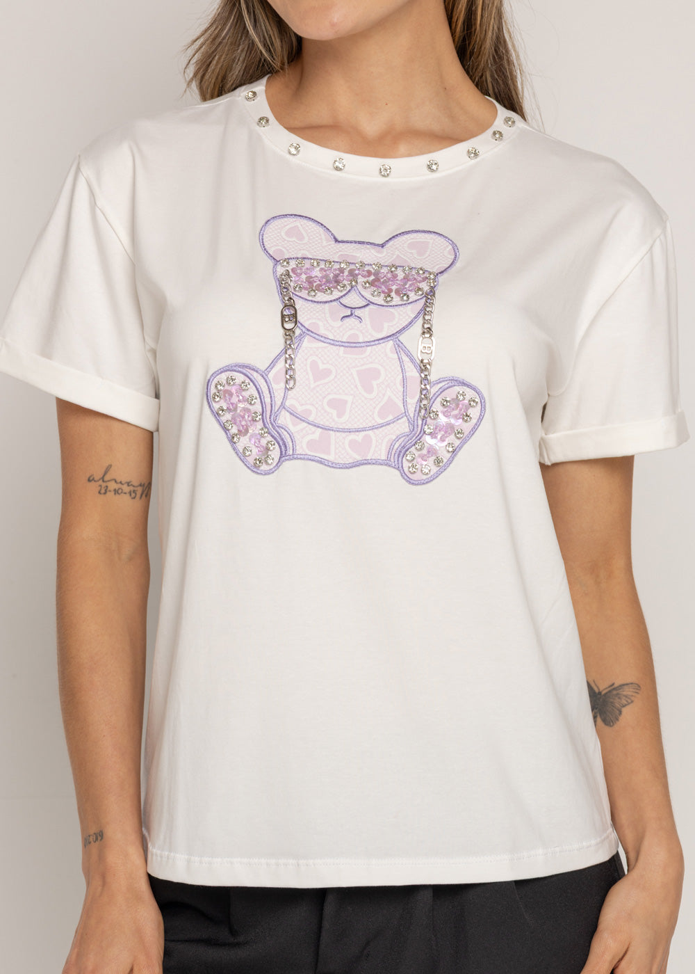 T-SHIRT OSO MORADA GAFAS MARFIL ORC-005