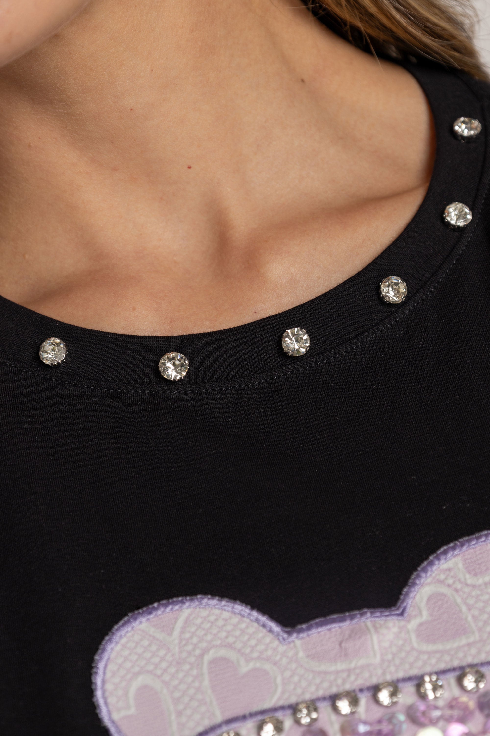 T-SHIRT OSO MORADA GAFAS NEGRO ORC-005
