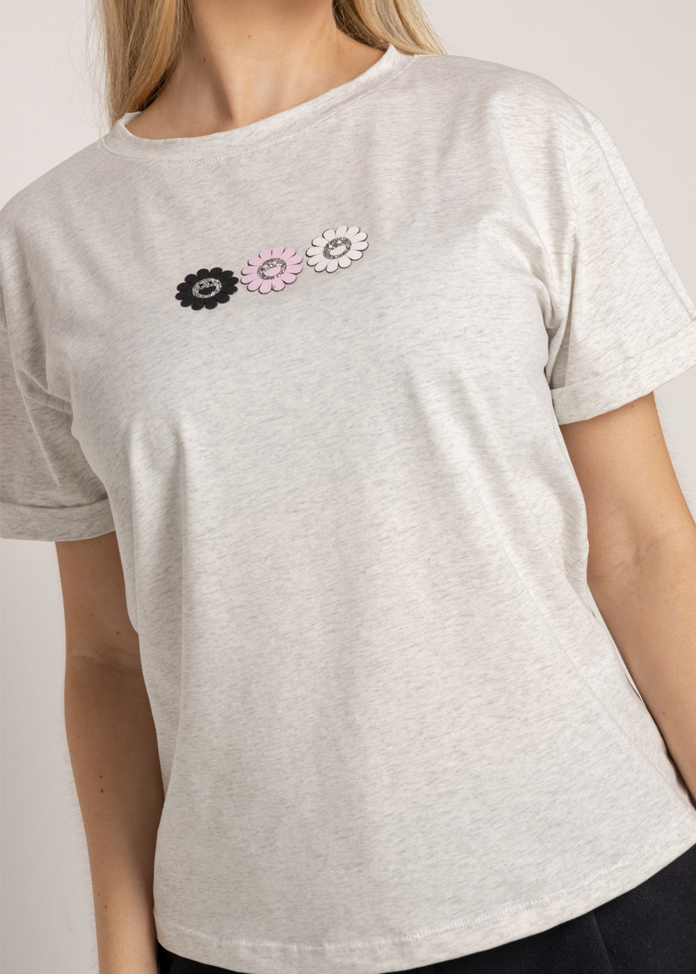 T-SHIRT FLOR CARITA GRIS ORC-022