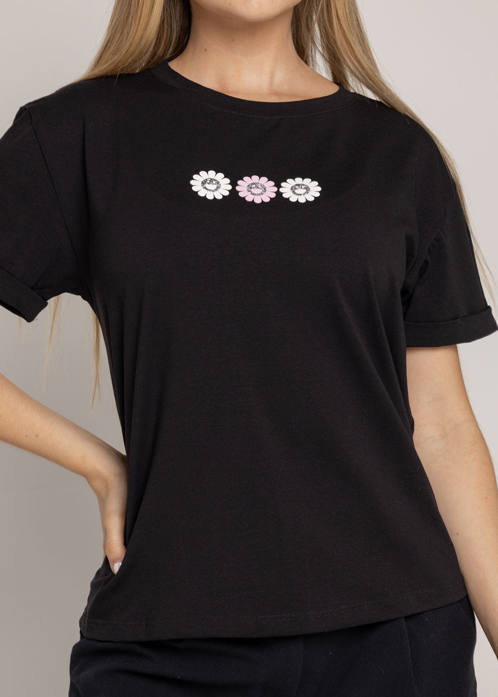 T-SHIRT FLOR CARITA NEGRO ORC-022