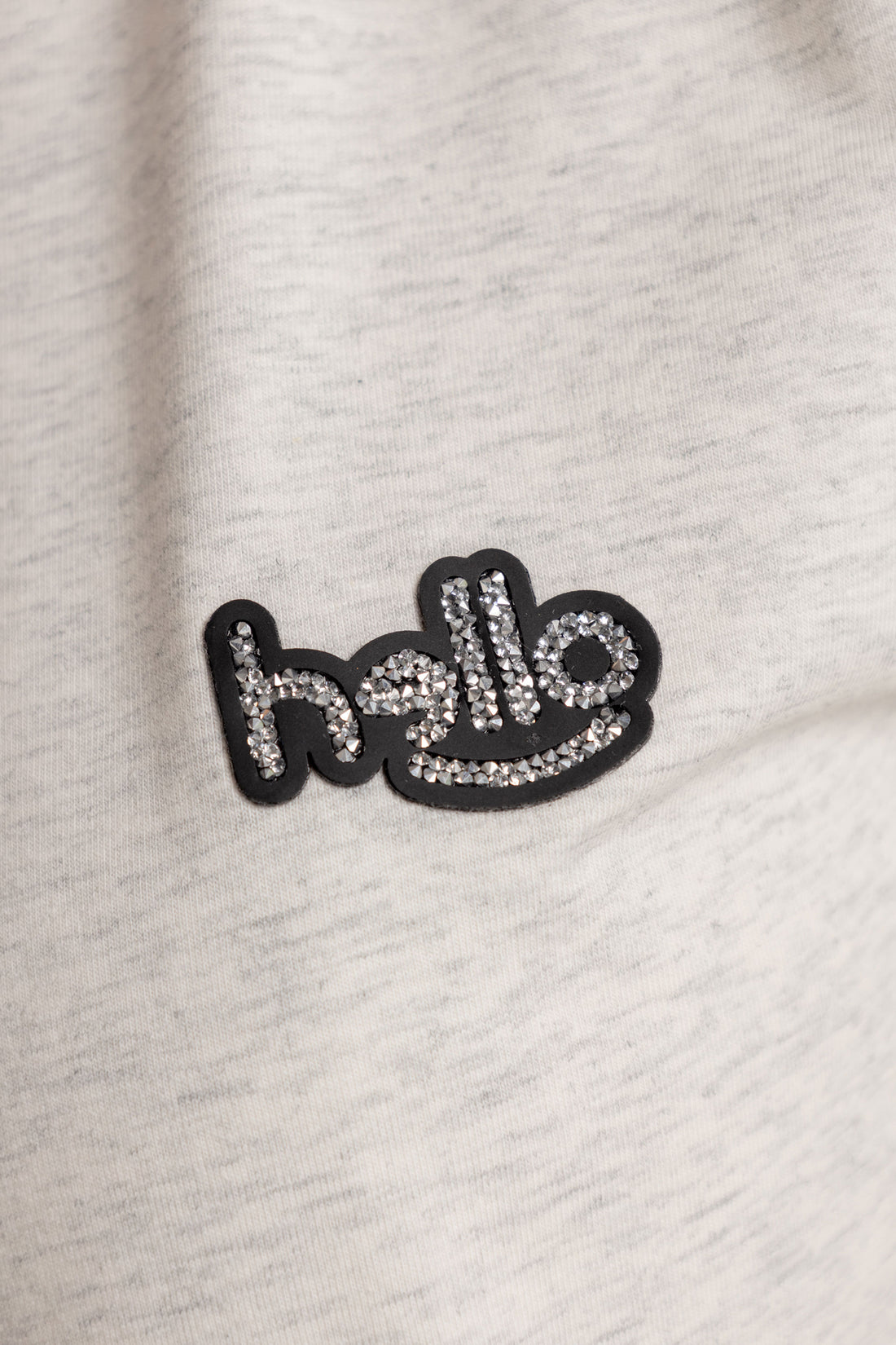 T-SHIRT HELLO NEGRO GRIS ORC-024