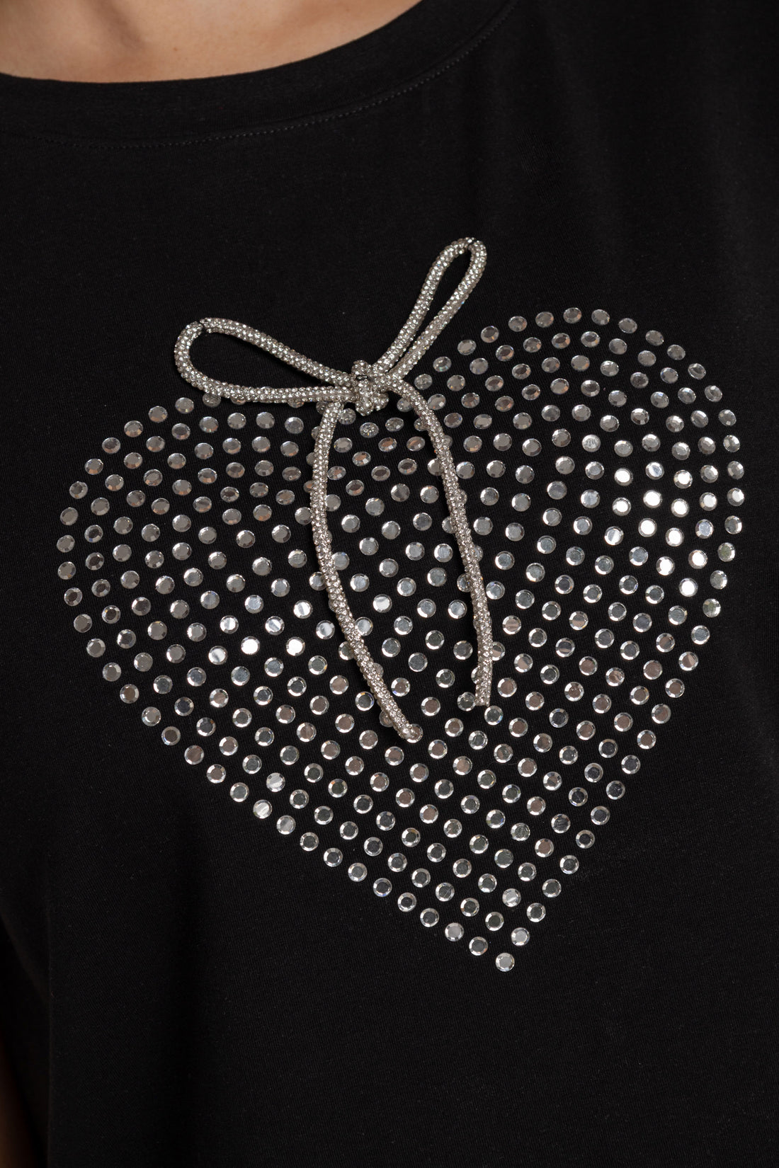 T-SHIRT CORAZON BRILLANTE DMC NEGRO ORC-031